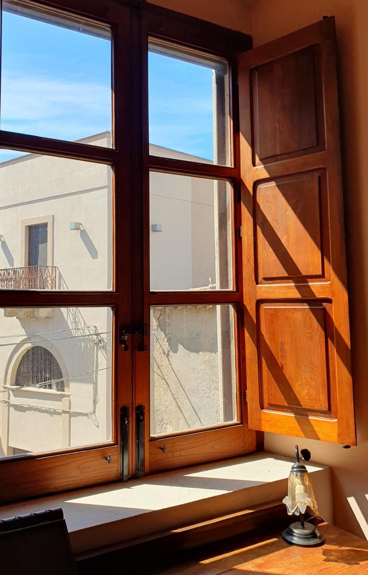ホテル Palazzo Sant'Anna ジェラーチェ エクステリア 写真